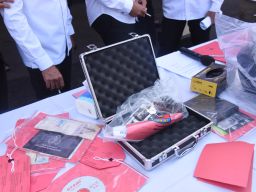 Polisi Amankan Tersangka Jual Beli Senjata Api Ilegal Online