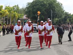 298 Atlet dan Official Polri Memeriahkan PON XXI