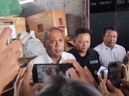 Polisi Gagalkan Pengiriman Miras Jenis Arak ke Luar Jawa