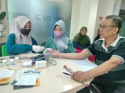 Car Free Day, Bank BJB dan Baksos'e Suroboyo Gelar Donor Darah