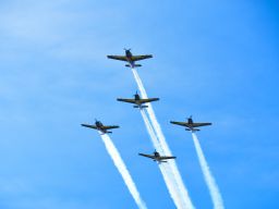 Rajawali Laut Flight Sapa Masyarakat Bali dan Pengunjung BIAS 2024