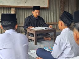 Gus Baqir Sosok Sederhana dari Kalangan Santri, Kini Jadi Cawabup Bondowoso