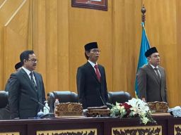 Sebulan Dilantik DPRD Surabaya Baru Bentuk Susunan Fraksi