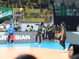 Kapolri Cup 2024 di Gresik, Tim Voli Putra-Putri Polda Jatim Raih Kemenangan Perdana