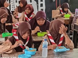 Budayakan Hidup Sehat, SMP Negeri 6 Pemalang Gelar Jum'at Sehat Secara Periodik