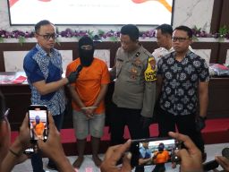 Diduga Kerap Bikin Resah Dua Gengster Usai Tawuran Digelandang Polisi