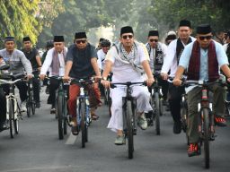 Polres Mojokerto Gowes Bareng Forkopimda dan Ribuan Santri