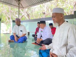 Hari Santri Nasional 2024, Ketua Bamusi Surabaya Ziarah ke Makam Sayyid Ali Asghor Basyaiban