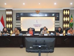 Kapolres Kediri Kota Bersama Pj Walikota Komitmen Jaga Netralitas di Pilkada Serentak 2024
