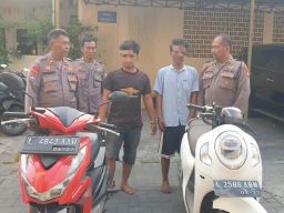 Dua Terduga Pelaku Pencurian Sepeda Motor di Bulak Banteng Lor Digelandang Polisi