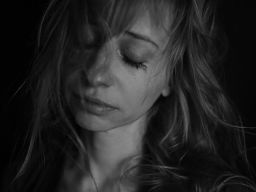 Jalan Keluar dari Patah Hati: 10 Tips untuk Melanjutkan Hidup