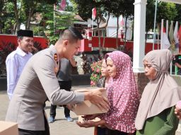 Jumat Curhat, Kapolres Jember Serukan Persatuan