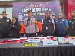 Puluhan Tersangka Jaringan Peredaran Narkoba Diamankan