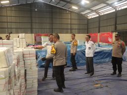 Patroli Bermotor Pastikan Logistik Pilkada Aman