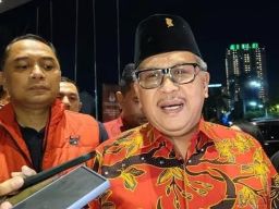 Hasto Kristiyanto Turut Hadir pada Debat Ketiga Pilgub Jatim