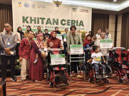 Hari Disabilitas Internasional, Kemensos RI Gelar Khitan Massal untuk Anak Disabilitas