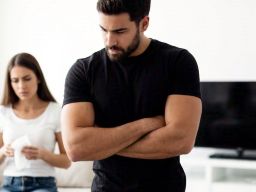 Jangan Salahkan Aku Selingkuh: Refleksi dari Hubungan yang Tidak Sehat