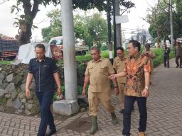 Dewan Surabaya Desak Pengembang Tuntaskan Pembangunan JLLB