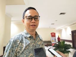 Josiah Michael Sorot Kinerja PT. YEKAPE: ROI Rendah, Pengelolaan Dinilai Tidak Maksimal