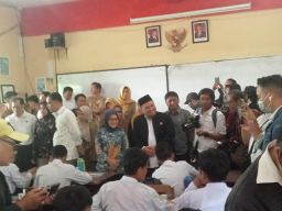 Pemkot Surabaya Launching Program Makan Bergizi Gratis, Johari Mustawan Berikan Catatan Penting