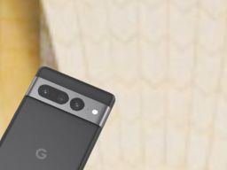 5 HP Android Anti Air Terbaik untuk Anda yang Aktif dan Dinamis