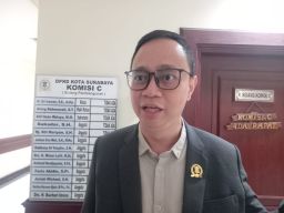 Bro Michael Soroti Kebocoran Retribusi Parkir, Target PAD Surabaya Gagal Tercapai