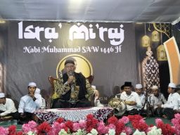 Warga Gundih Lapangan Gelar Pengajian Akbar dan Memperingati Isra Mi'raj