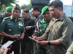 Kodim 0830 Surabaya Periksa Secara Acak Ponsel Prajurit, Ini Kata Mayor Inf Iwandono