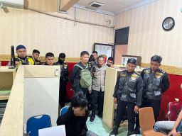 Kapolsek Tegalsari Turun Tangan Amankan Tersangka Curanmor dari Amukan Warga