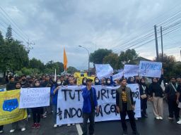 Tolak Efisiensi Anggaran, PMII Geruduk DPRD Bondowoso