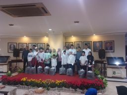 DPRD Surabaya Berbagi Kebahagiaan: Santuni 99 Anak Yatim di Bulan Ramadan