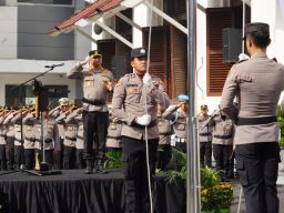 Kapolrestabes Surabaya Pimpin Upacara Kesadaran Nasional, Siapkan Operasi Ketupat 2025