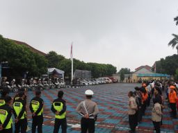 Kapolres Majalengka Pimpin Apel Operasi Ketupat 2025, Pastikan Mudik Nyaman dan Lancar