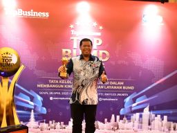 Bupati Majalengka Eman Suherman Sabet Penghargaan TOP BUMD 2025