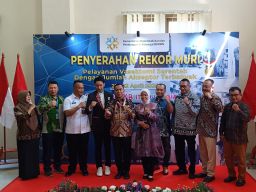 Vasektomi Jadi Hadiah Pria untuk Perempuan di Hari Kartini