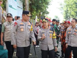 Puncak Libur Lebaran Kapolda Jatim Tinjau Keamanan Jalur Wisata di Kota Batu
