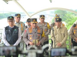 Kapolri Tinjau Arus Balik di Cikatama, Sebut Perjalanan Lebih Lancar Dibanding 2024