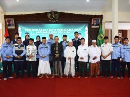 615 Calon Jamaah Haji Kloter 38 dan 39 di Bondowoso Menerima Pembekalan