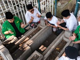 FJN Usulkan Nama dr. Radjamin Nasution Jadi Nama Jalan Protokol Surabaya