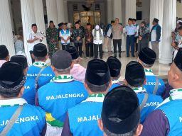 Bupati Majalengka Eman Suherman Lepas 439 Calon Jamaah Haji Kloter Pertama