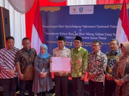 Ketua DPRD Jatim Ingatkan Komisi Informasi Jaga Transparansi Pemilu