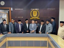 Pertanyakan Surat Rekomendasi, Komisi C Geruduk Ketua DPRD Jatim