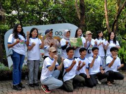DKPP Surabaya Gandeng Finalis Puteri Remaja, Tanam 1000 Mangrove