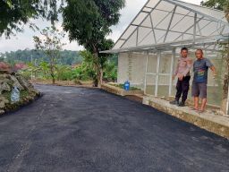 Sambangi Tokoh Masyarakat, Aipda Pedi Fedillah Sampaikan Imbauan Kamtibmas