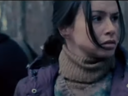 Stake Land: Dunia Runtuh, Tapi Harapan Masih Berdenyut