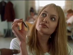 Girl, Interrupted: Luka Batin, Pencarian Diri, dan Sunyi yang Tak Terdefinisi