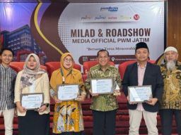 Mudipat Surabaya Raih Predikat Sekolah Mitra Terbaik PWMU.CO