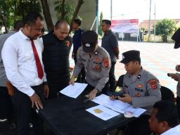 Pengecekan Senpi, Polres Majalengka Pastikan Kelayakan Penggunaan Senjata Api