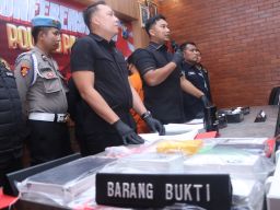 Polisi Ungkap Penipuan Modus Pinjol 195 Korban Rugi 2,6 Milyar