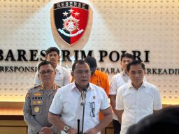Polri Sita 6.000 Drum Sianida Ilegal di Surabaya dan Pasuruan